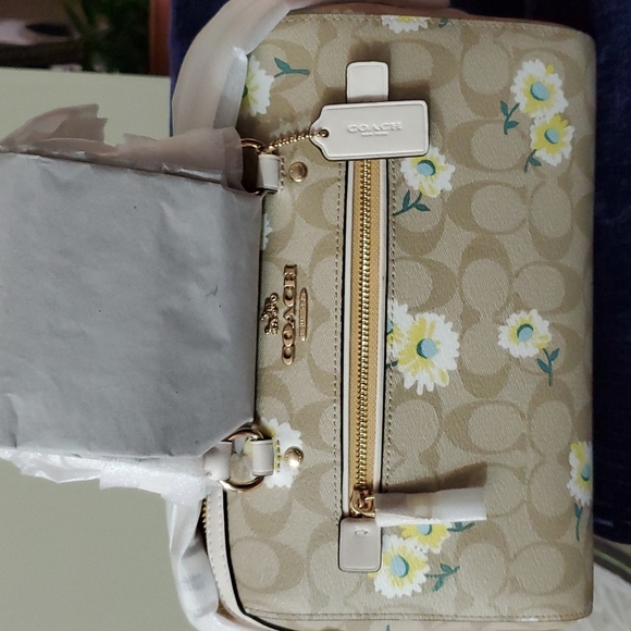 Coach Bag - Picture 1 of 1